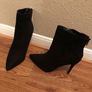Black ankle boots.